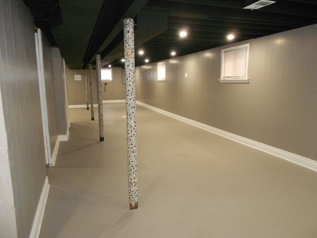 5820 S Rutherford Avenue, Chicago, IL 60638