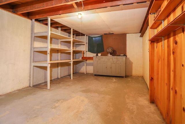 1112 Elm Street S, Moorhead, MN 56560