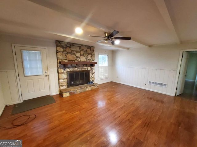 172 Middlesex Lane NW, Marietta, GA 30064