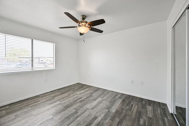 3065 N 67th Avenue Apt 212, Phoenix, AZ 85033