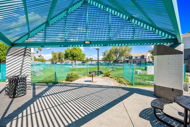 3065 N 67th Avenue Apt 212, Phoenix, AZ 85033