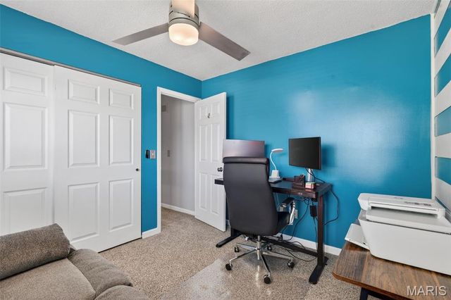 323 Devonshire Court, St Peters, MO 63376