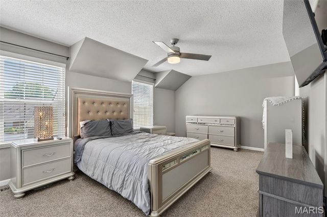 323 Devonshire Court, St Peters, MO 63376