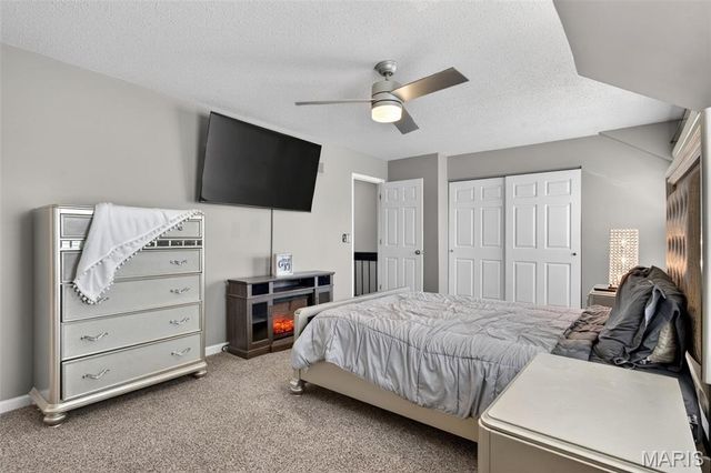 323 Devonshire Court, St Peters, MO 63376