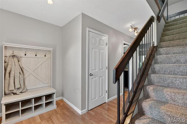 323 Devonshire Court, St Peters, MO 63376