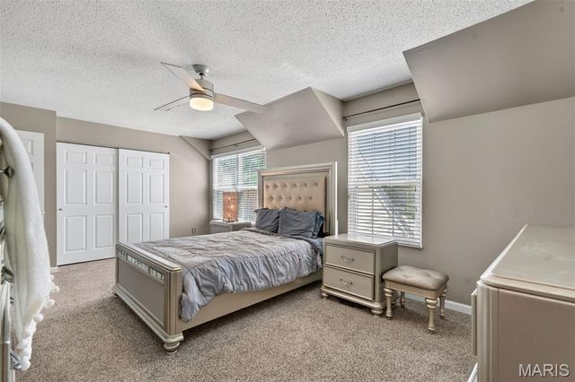 323 Devonshire Court, St Peters, MO 63376
