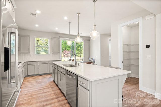 1658 Unison Drive, Charlotte, NC 28262