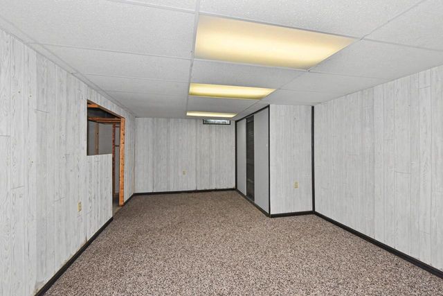 W245S7345 Heather Ridge DRIVE, Waukesha, WI 53189