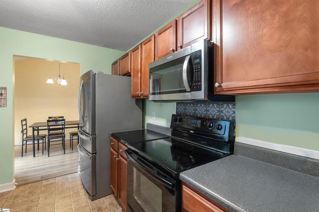 345 Bishop Hicks Court, Inman, SC 29349