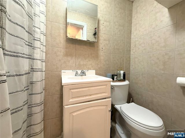 615 Summit Avenue, Union City, NJ 07087