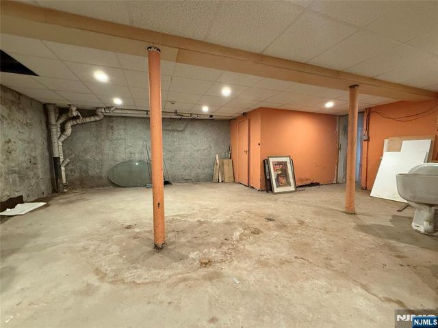 615 Summit Avenue, Union City, NJ 07087