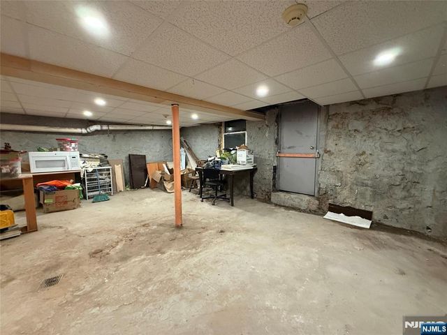 615 Summit Avenue, Union City, NJ 07087