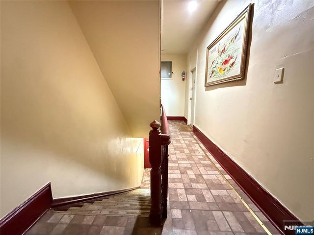 615 Summit Avenue, Union City, NJ 07087