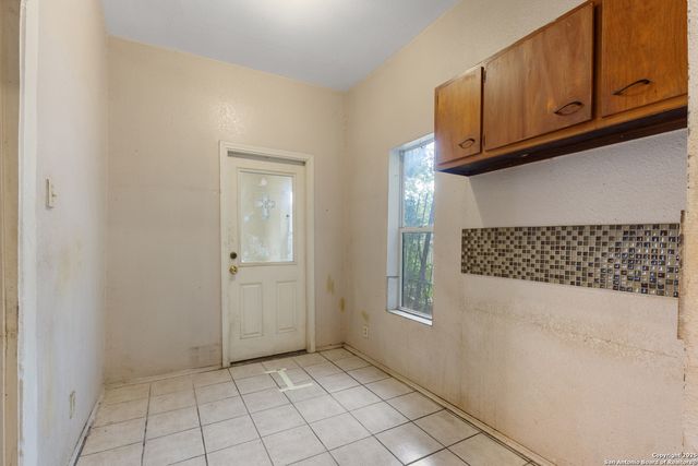 115 English Way, San Antonio, TX 78207