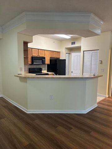 9905 Baywinds Drive 2206, West Palm Beach, FL 33411