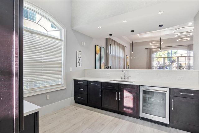 9905 Baywinds Drive 2206, West Palm Beach, FL 33411