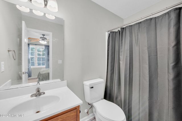 139 Cornerstone Place, Jacksonville, NC 28546