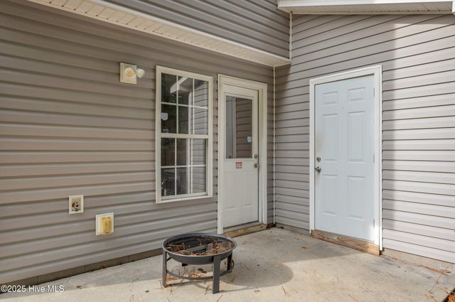 139 Cornerstone Place, Jacksonville, NC 28546