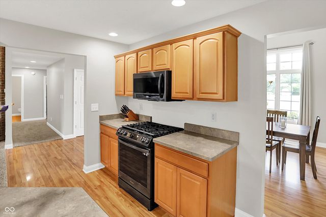 421 Lowry Street, Jamestown, IN 46147