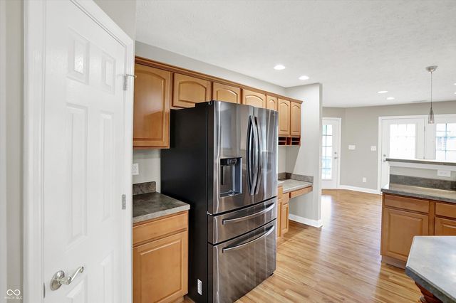 421 Lowry Street, Jamestown, IN 46147