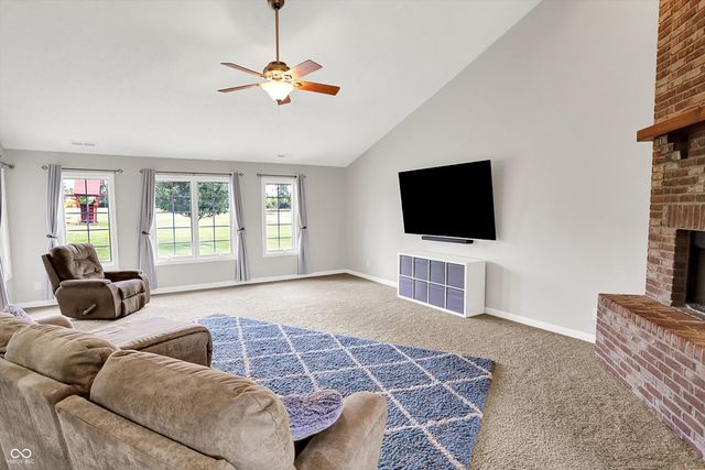 421 Lowry Street, Jamestown, IN 46147