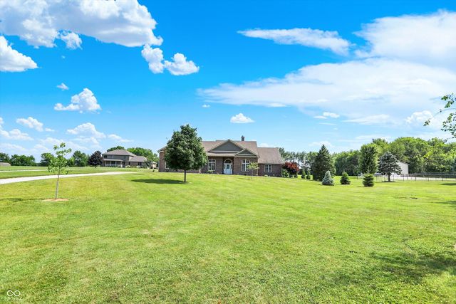 421 Lowry Street, Jamestown, IN 46147