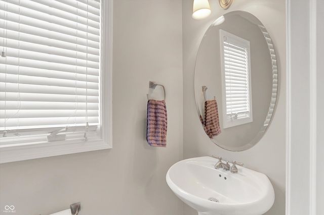 421 Lowry Street, Jamestown, IN 46147