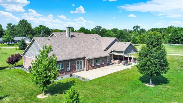 421 Lowry Street, Jamestown, IN 46147