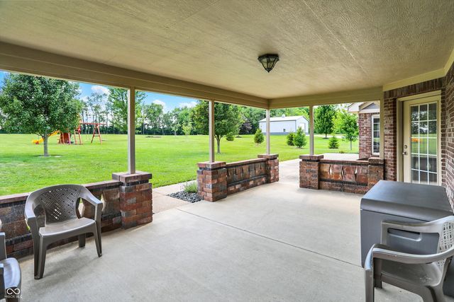 421 Lowry Street, Jamestown, IN 46147