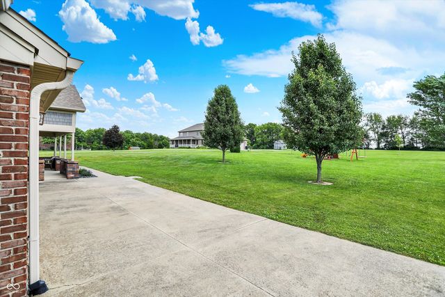 421 Lowry Street, Jamestown, IN 46147