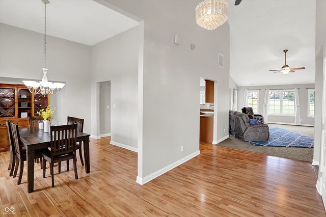 421 Lowry Street, Jamestown, IN 46147