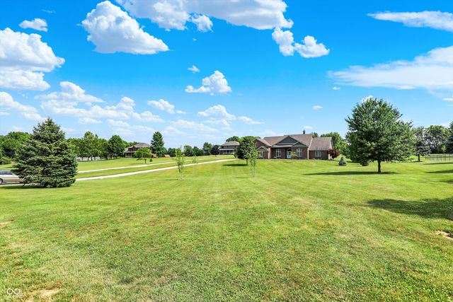 421 Lowry Street, Jamestown, IN 46147