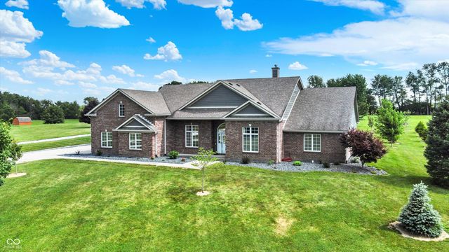 421 Lowry Street, Jamestown, IN 46147