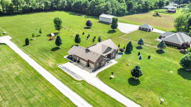 421 Lowry Street, Jamestown, IN 46147