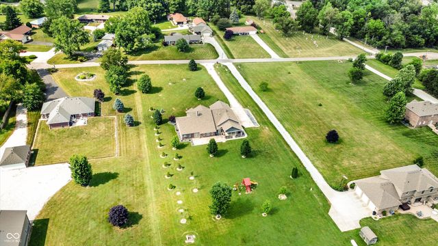 421 Lowry Street, Jamestown, IN 46147