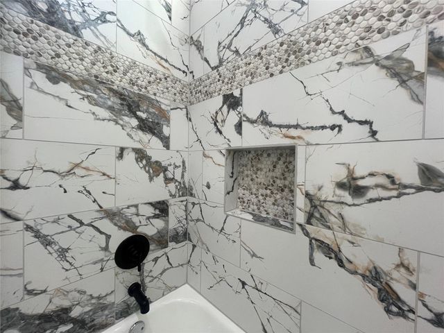 28807 Champion Oaks Dr, Magnolia, TX 77354