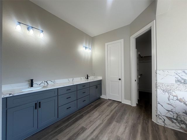 28807 Champion Oaks Dr, Magnolia, TX 77354