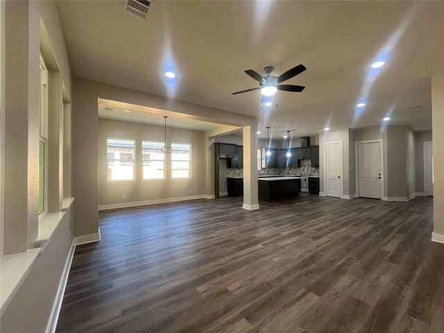 28807 Champion Oaks Dr, Magnolia, TX 77354