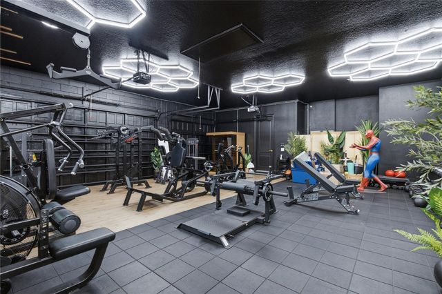 25868 CROSSINGS BLUFF LANE, Sorrento, FL 32776