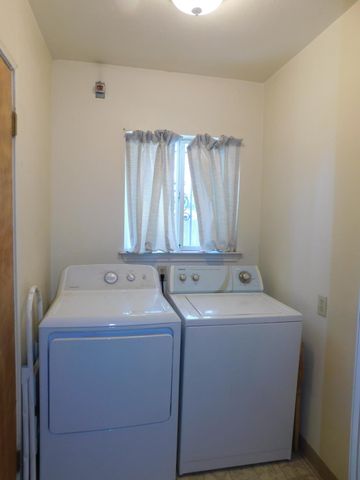 520 E Mendocino Ave, Stockton, CA 95204