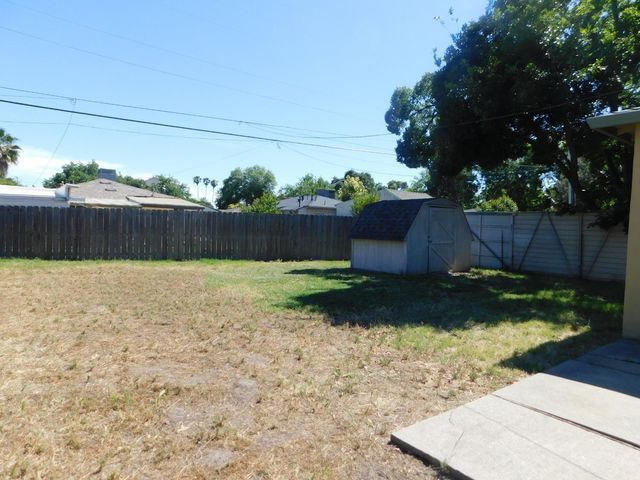 520 E Mendocino Ave, Stockton, CA 95204