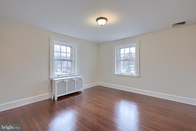 568 CHESTNUT ST, Columbia, PA 17512