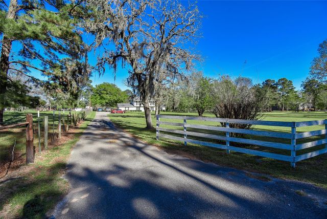 24640 Macedonia Road, Hockley, TX 77447