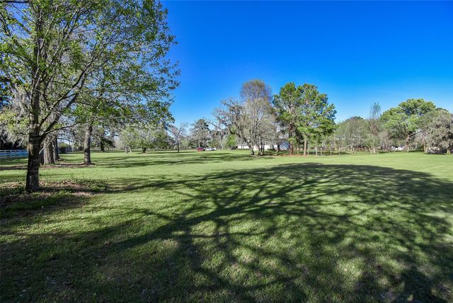 24640 Macedonia Road, Hockley, TX 77447