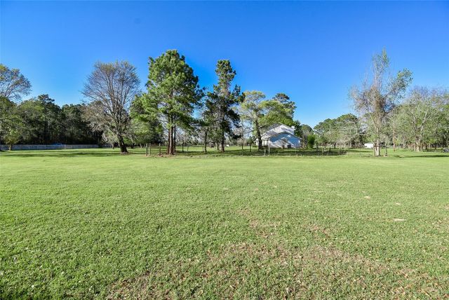 24640 Macedonia Road, Hockley, TX 77447