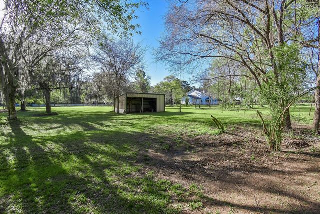 24640 Macedonia Road, Hockley, TX 77447