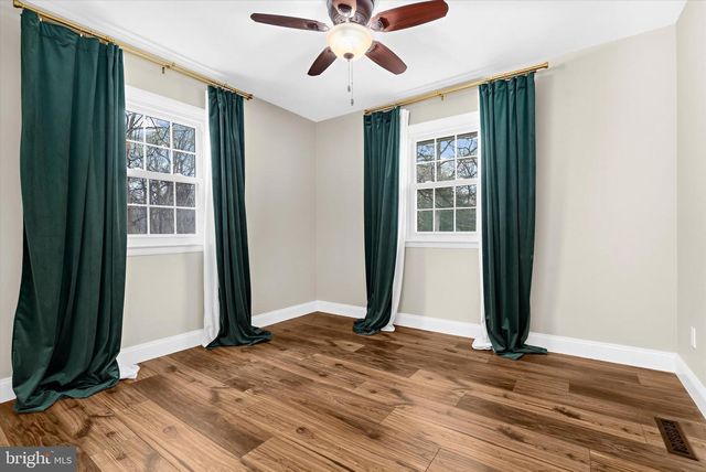 7731 WALTERS RD, Pasadena, MD 21122