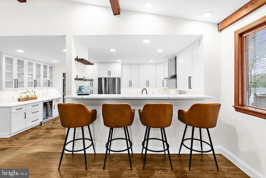 Image 11 of property listing at 7731 WALTERS RD, Pasadena, MD 21122