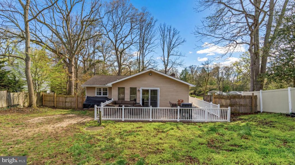 Image 42 of property listing at 7731 WALTERS RD, Pasadena, MD 21122