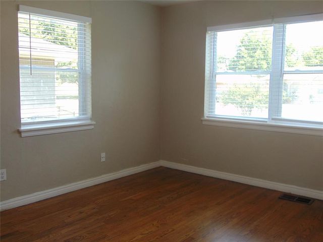1917 Downing Street, Oklahoma City, OK 73120